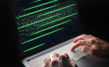 Attacco hacker filo russo: out anche il sito del Comune di Rimini