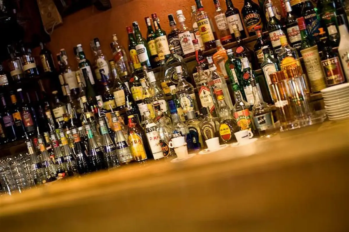 “Decreto bevande da truffa, nuovo caso Long Drink. Il governo tutela i suoi amici e parenti?”
