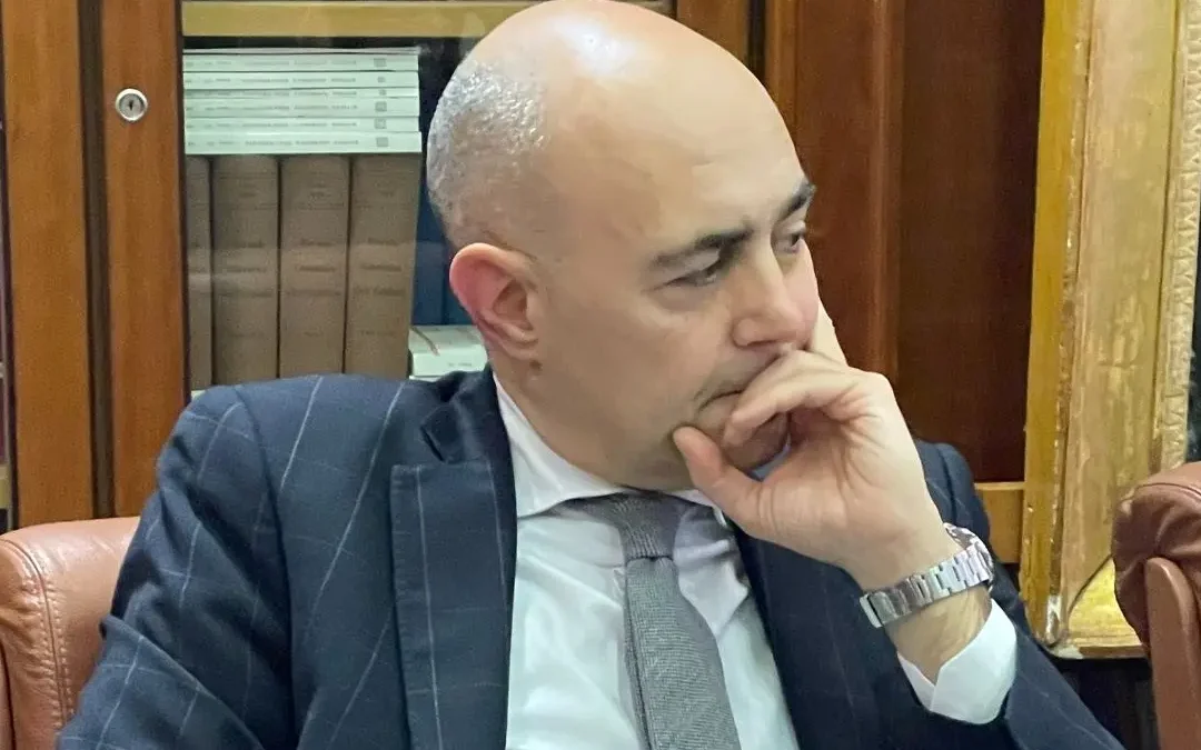 Giustizia nel caos, si dimette il Giudice di Terza Istanza Oliviero Mazza. Due settimane fa è stato denunciato per “delitto di difesa” nel processo sugli affidi illegittimi in Emilia
