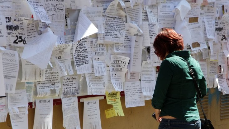 Legge Emergenza casa: crollano le richieste per residenza atipica