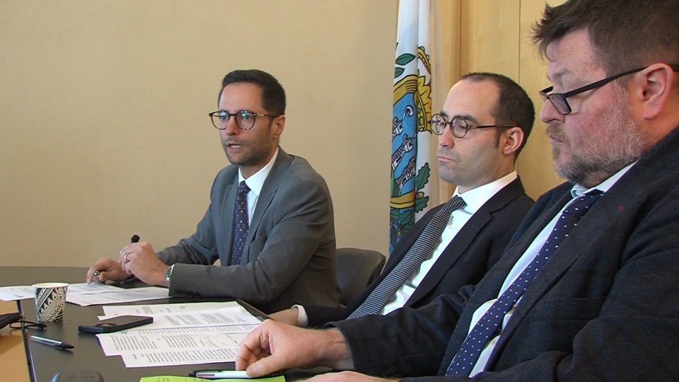 RETE, D-ML e RF chiedono chiarimenti urgenti sul sistema bancario sammarinese