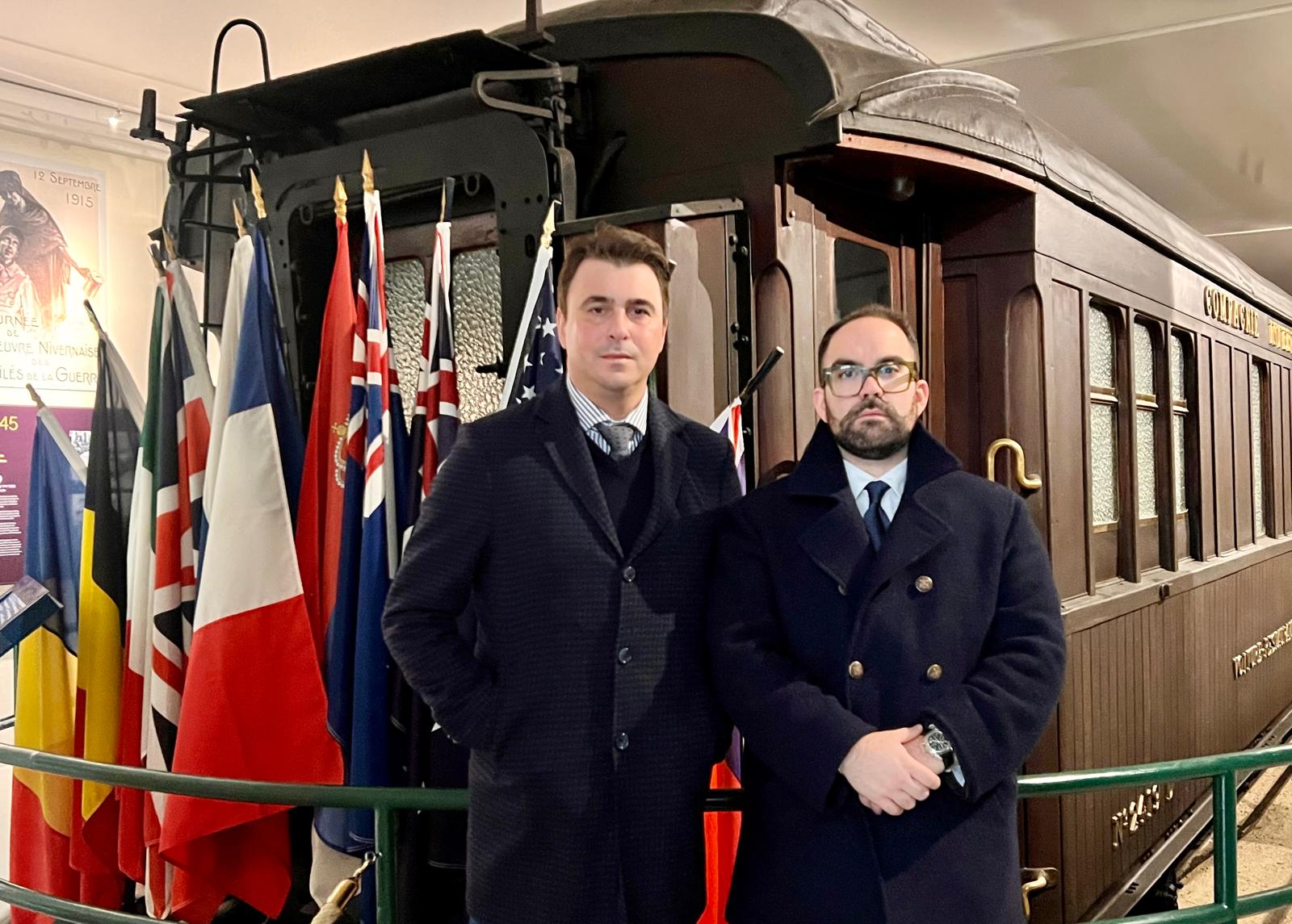 La Reggenza visita la Radura dell’Armistizio a Compiègne: un richiamo alla memoria e alla responsabilità della pace