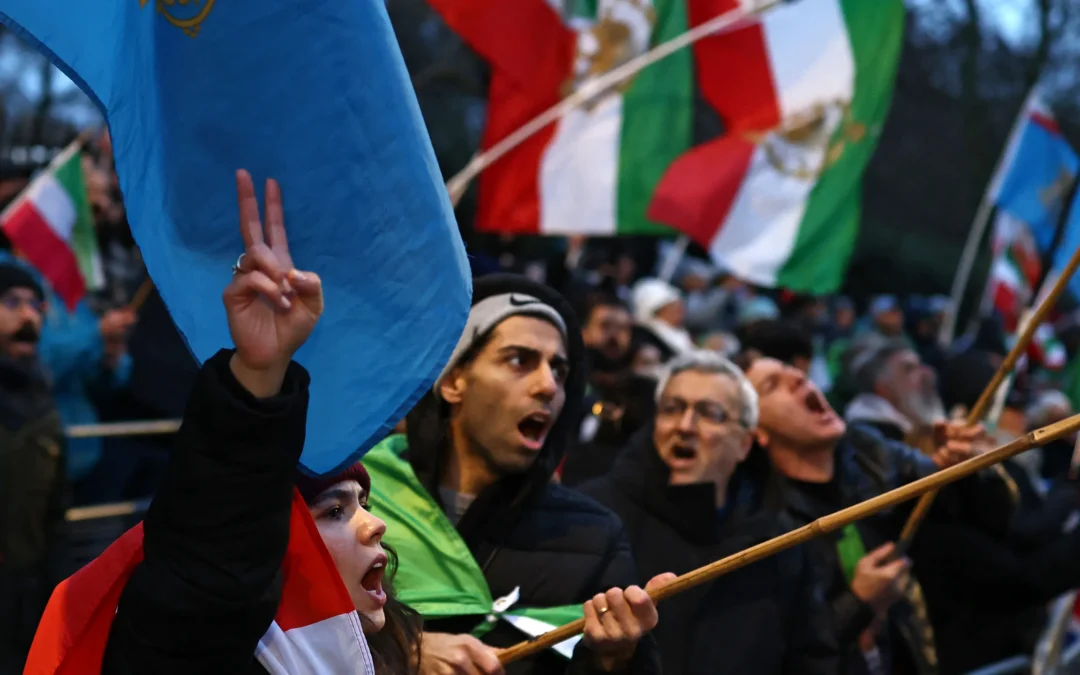 Iran, escalation nelle proteste e bilancio delle vittime in aumento