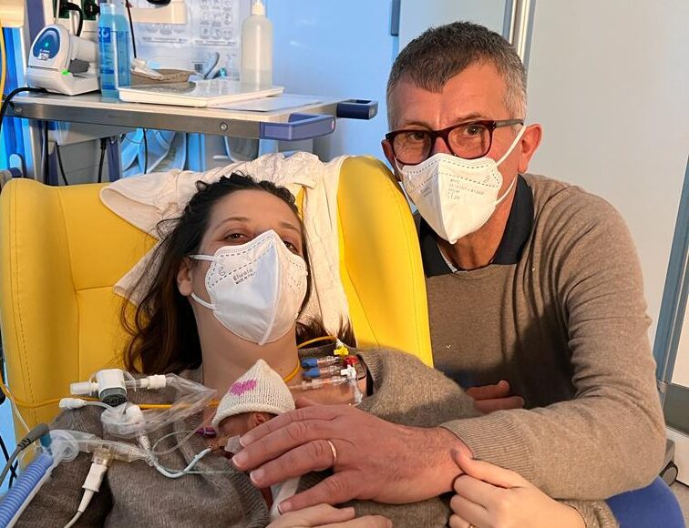 Neonata prematura dimessa dalla TIN di Rimini: pesa oltre 2 kg