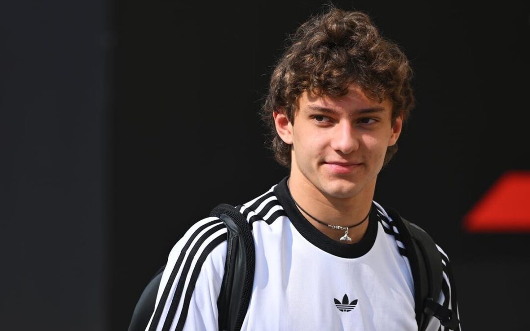 Incidente sulla Superstrada, nessun ferito. L’auto legata ad Antonelli accende il dibattito