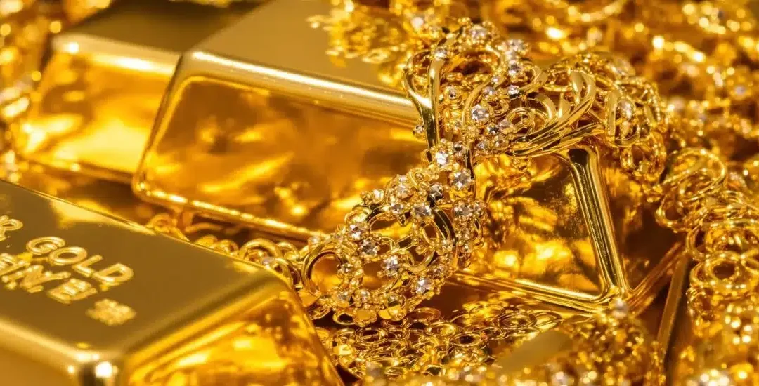 Oro da record: il metallo supera i 5.400 $ e gli occhi degli investitori guardano ai prossimi target