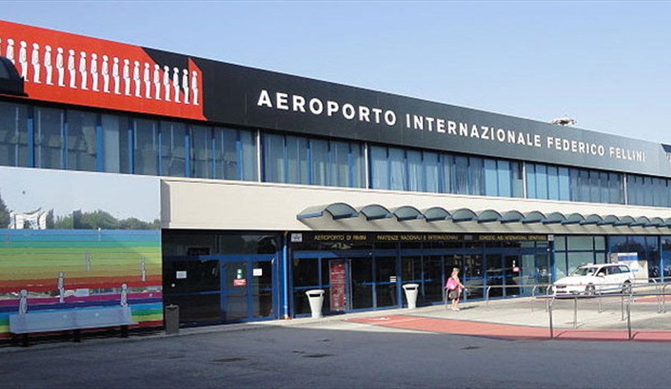 Aeroporto Fellini, ad aprile +22,4%: lo scalo Rimini-San Marino verso una stagione record