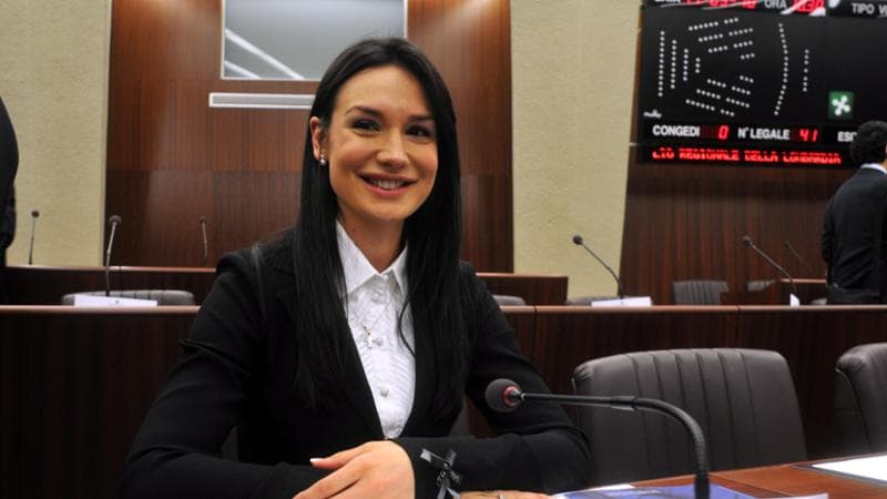 Caso Minetti, i pm pronti a interrogare testimoni all’estero