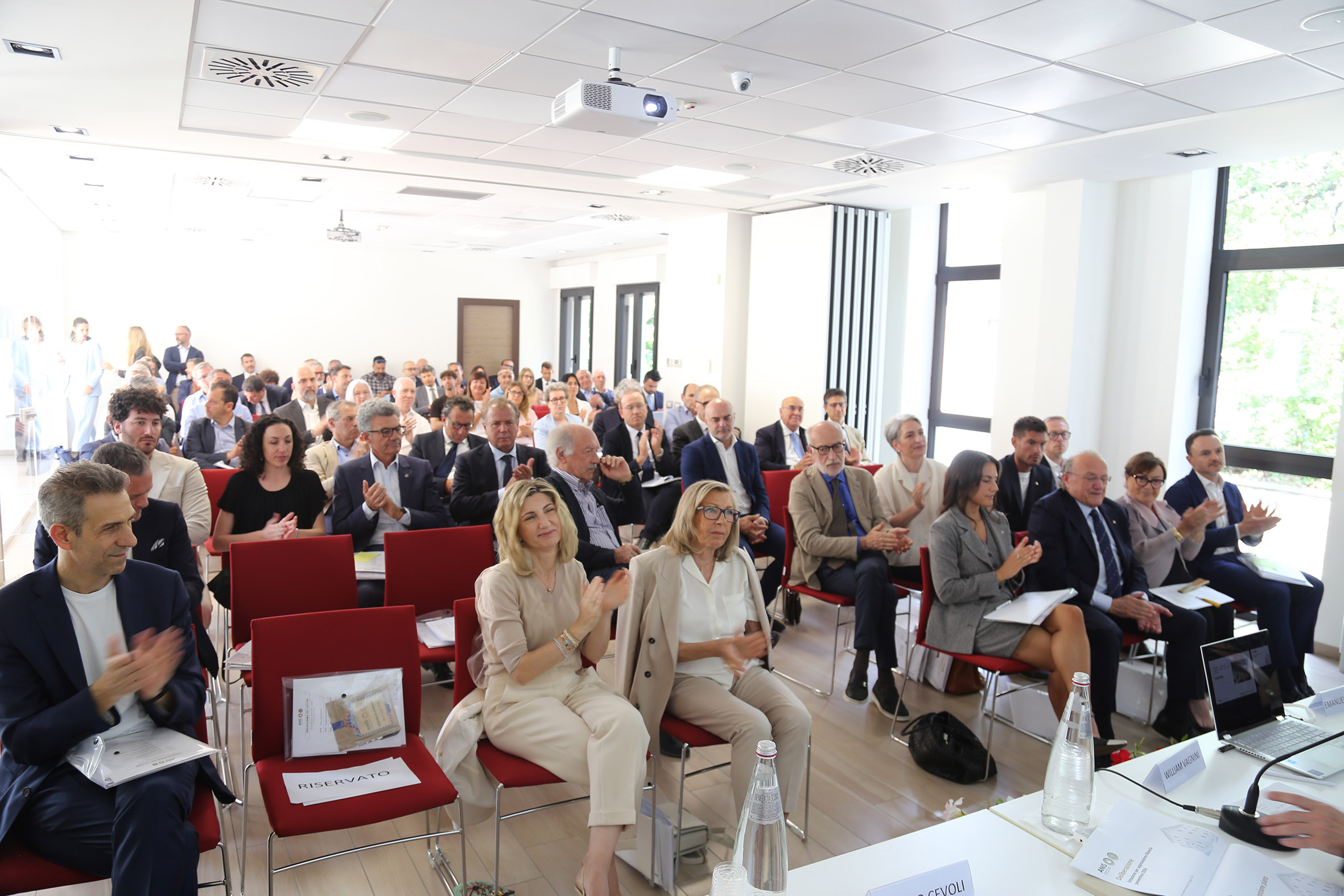 ANIS rilancia su energia e infrastrutture: “Le risorse oggi ci sono”