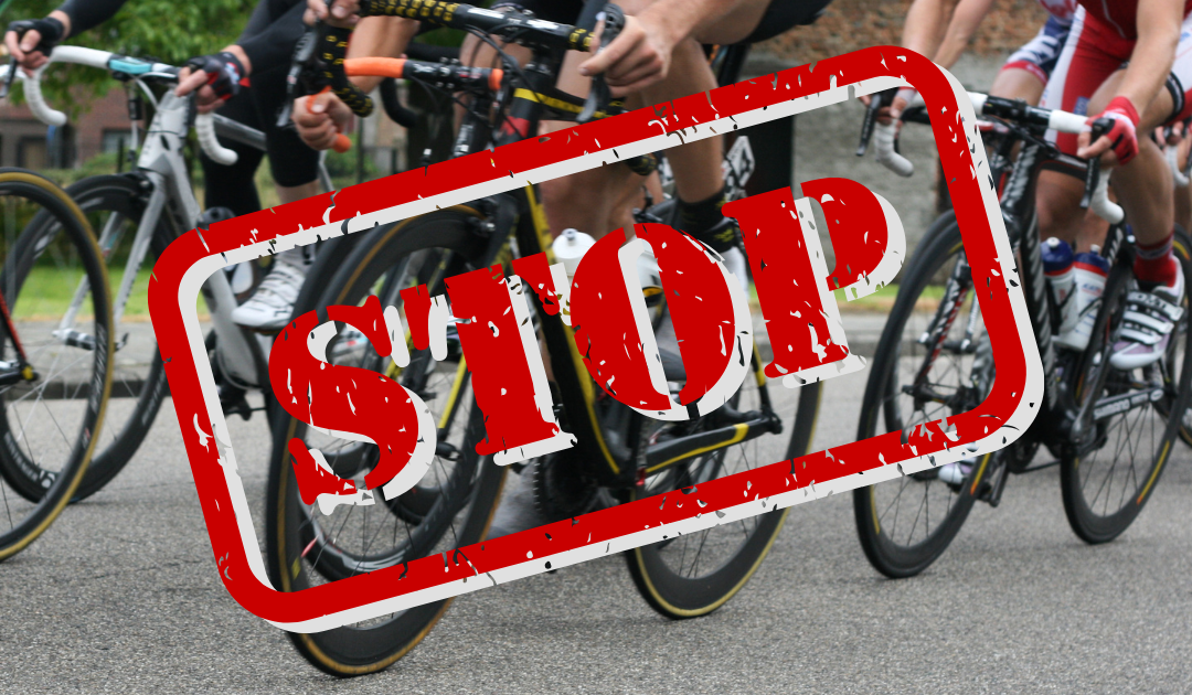 Ciclisti padroni della strada a San Marino: la rabbia dei cittadini tra sorpassi impossibili, carreggiate occupate e segnalazioni di catcalling