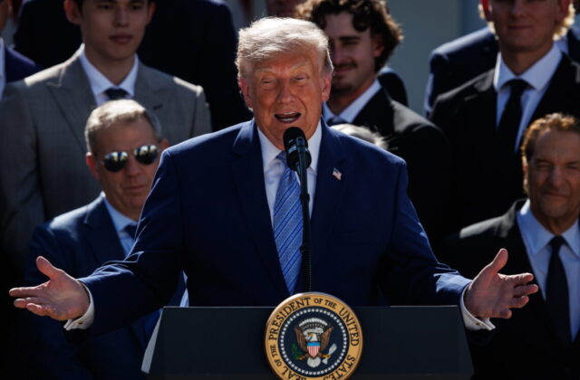 Trump contro l’Ue: “Pagherà un prezzo molto alto”. Minaccia dazi dopo la multa a Google