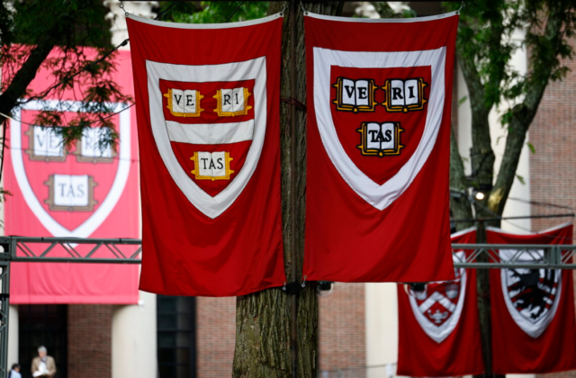 Pentagono, stretta sulle università Usa: sotto esame i rapporti con Cina, Russia e Iran