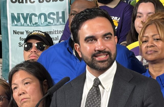 New York, stop temporaneo alla tassa sulle seconde case di lusso voluta da Mamdani