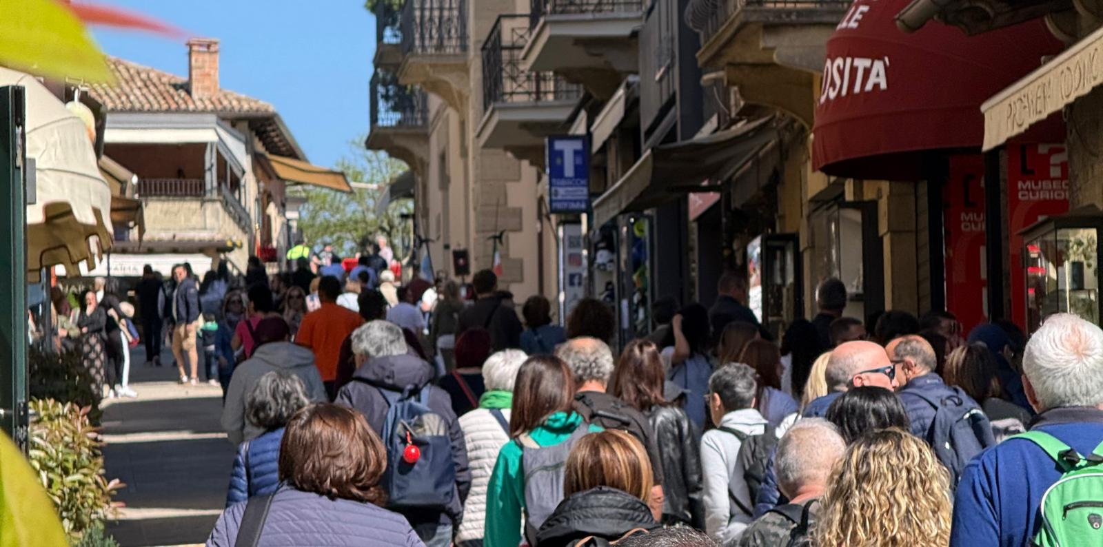 Turismo, San Marino corre: presenze su dell’8,5%. Oltre 2mila arrivi in più tra giugno e luglio