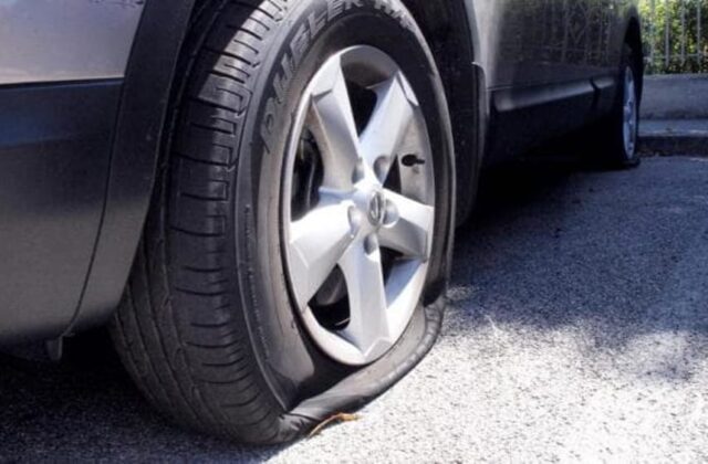 Tyre slashed and car emptied: San Marino resident robbed in Rimini
