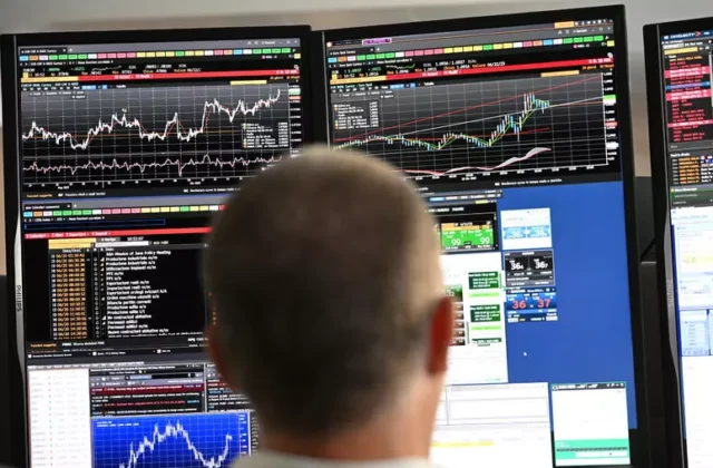 Btp, rendimenti in rialzo: il decennale sale al 4,39%