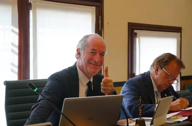 Fine vita, svolta in Veneto: approvata la legge sul suicidio medicalmente assistito