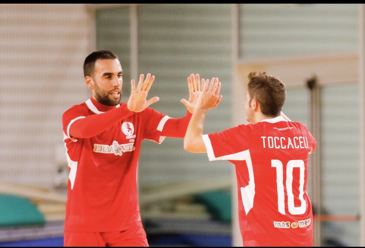 Futsal, debutto senza problemi per il Pennarossa: 7-2 al Domagnano