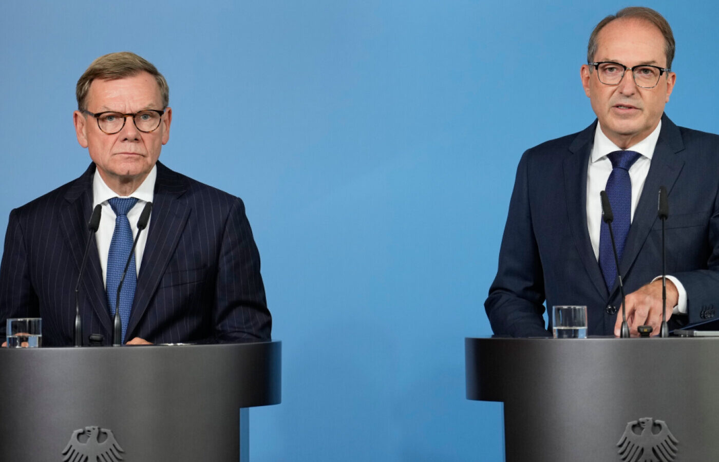 Germania accusa Mosca: «La Russia responsabile dell’attacco ibrido a Lipsia»