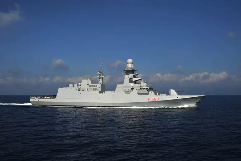 Mar Rosso, fregata italiana scorta il mercantile Jolly Oro