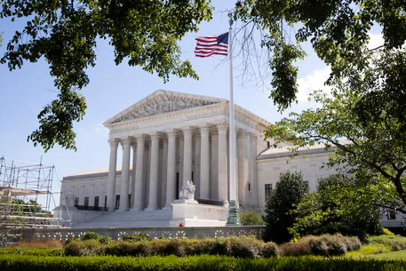 Midterm Usa, la Corte Suprema apre agli spot tv a tariffa agevolata per i partiti
