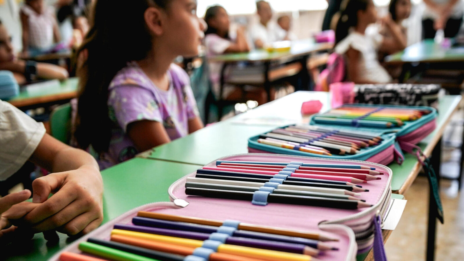 San Marino, domani si torna sui banchi: la scuola riparte con oltre 3.600 studenti. Alle elementari 1.231 iscritti, 909 alle medie e 700 alle superiori