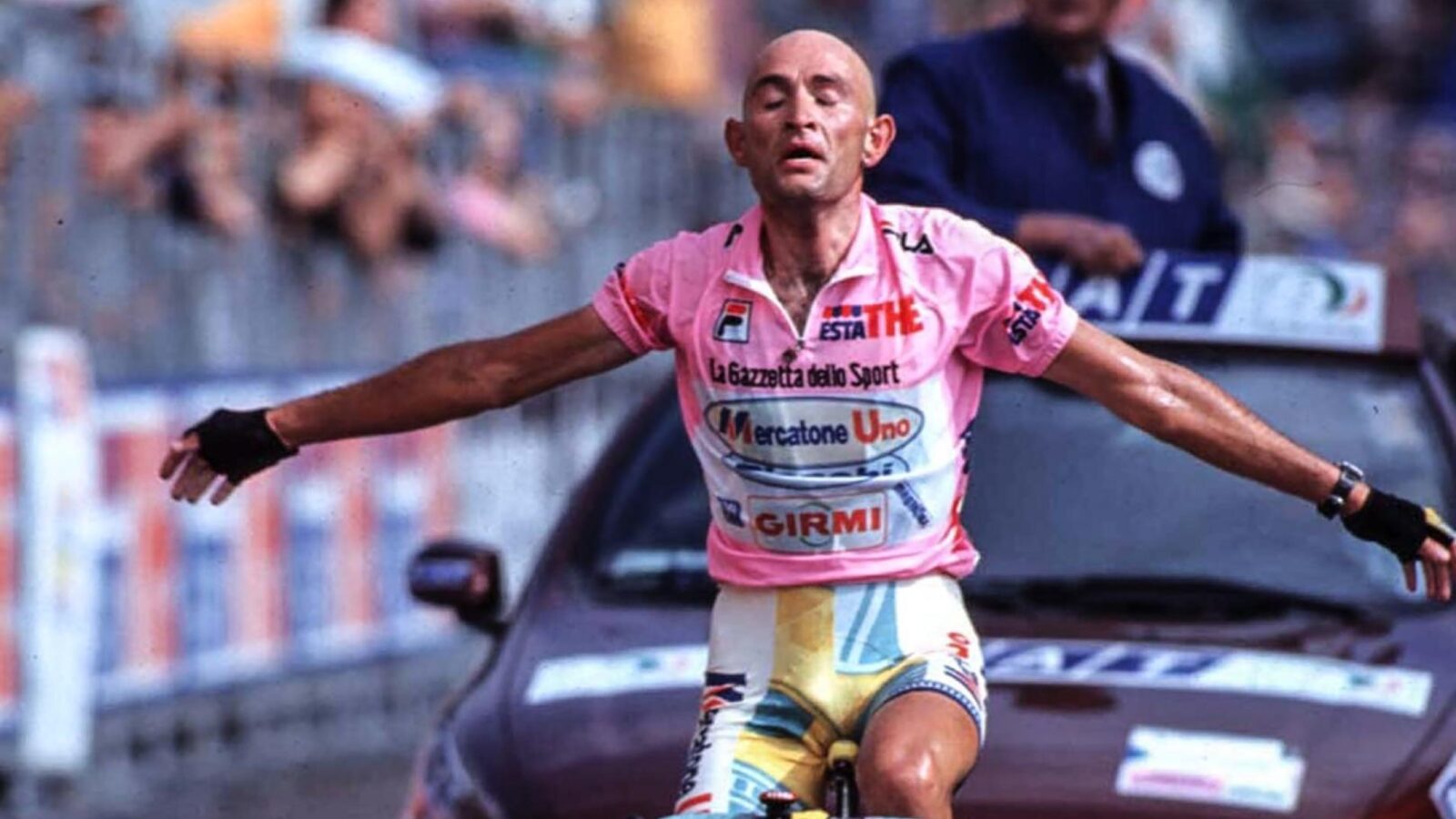 Pantani, la Procura chiude anche la pista del pestaggio: «Nessun elemento di prova»