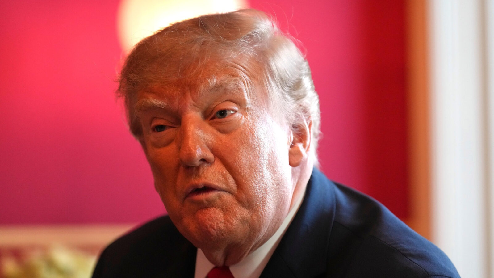 Trump e i big dell’IA firmano un patto di autoregolamentazione