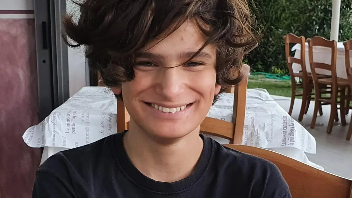 “Ogni giovane anima è irripetibile”: il saluto dei professori a Riccardo Gualtieri
