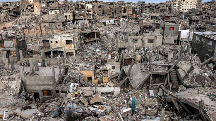 Tre anni dal 7 ottobre, Israele ricorda le vittime mentre proseguono i raid su Gaza