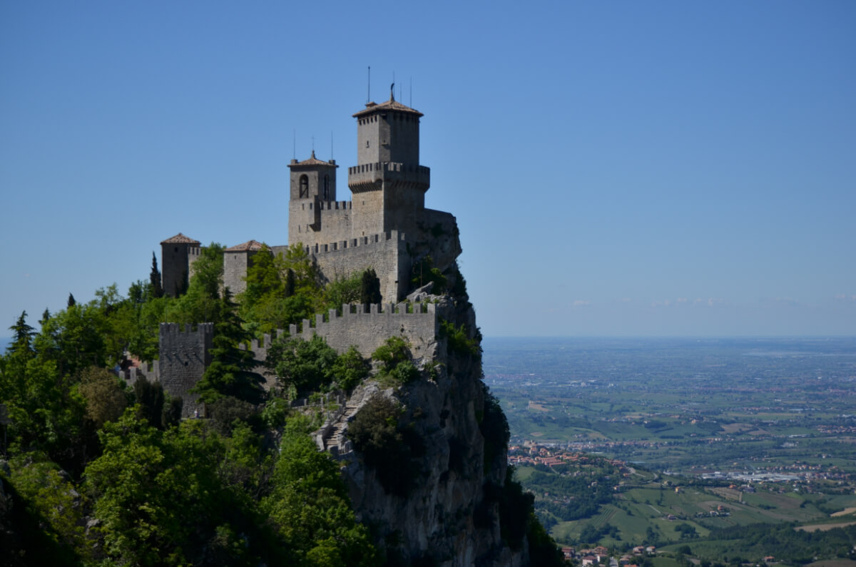 San Marino, due visitatori rimasti chiusi nella Prima Torre: le scuse degli Istituti Culturali