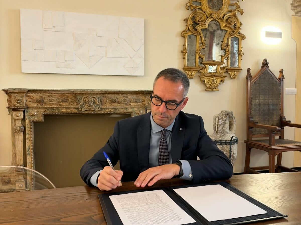 San Marino, firmato l’accordo per assumere docenti ed educatori