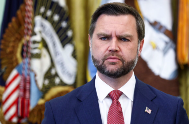 Usa-Iran, Vance tenta la via diplomatica per evitare un nuovo attacco